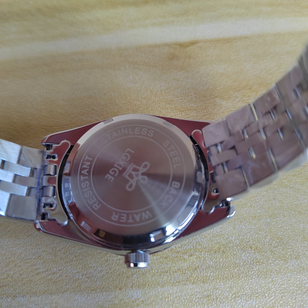 LGXIGE คริสตัลสร้อยข้อมือผู้หญ - Minimalist Thin Watch บทวิจารณ์และราคา