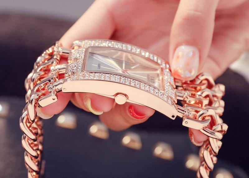 G & D ใหม่ Casual แฟชั่นผู้หญิ - Minimalist Thin Watch บทวิจารณ์และราคา